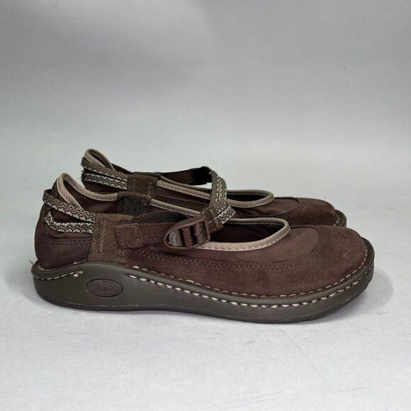 Chaco GIrl's Brown Suede Closed Toe Sandals - Picture 1 of 11